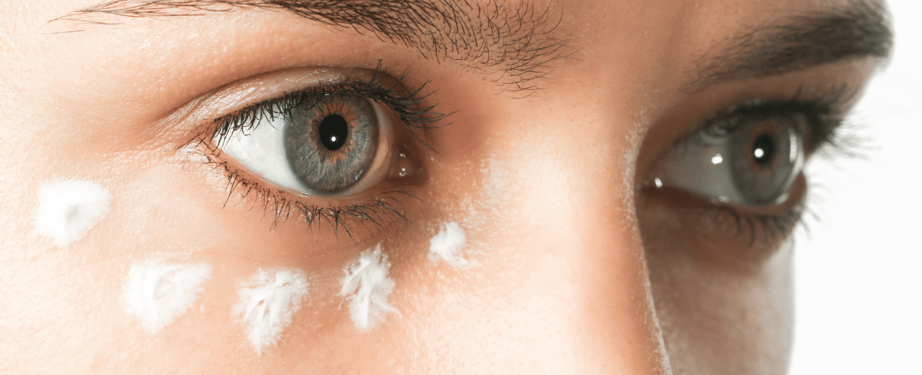 Soin Lifting Regard – Lisse, Draine et Illumine le Contour des Yeux